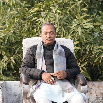 om prakash saklecha